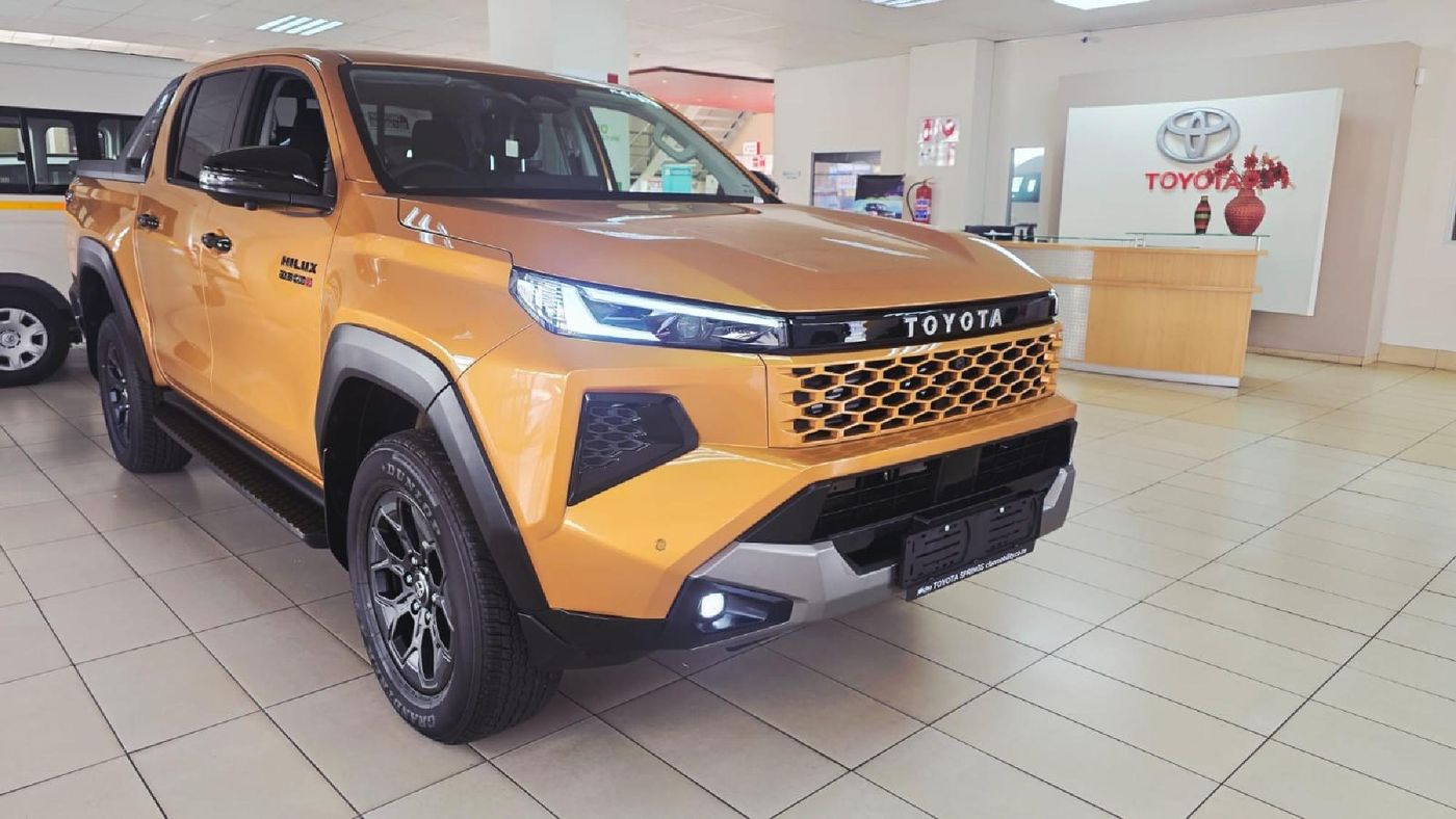 2026 Toyota Hilux 2.8 GD-6 RB Legend Auto Double-Cab (Mhev)