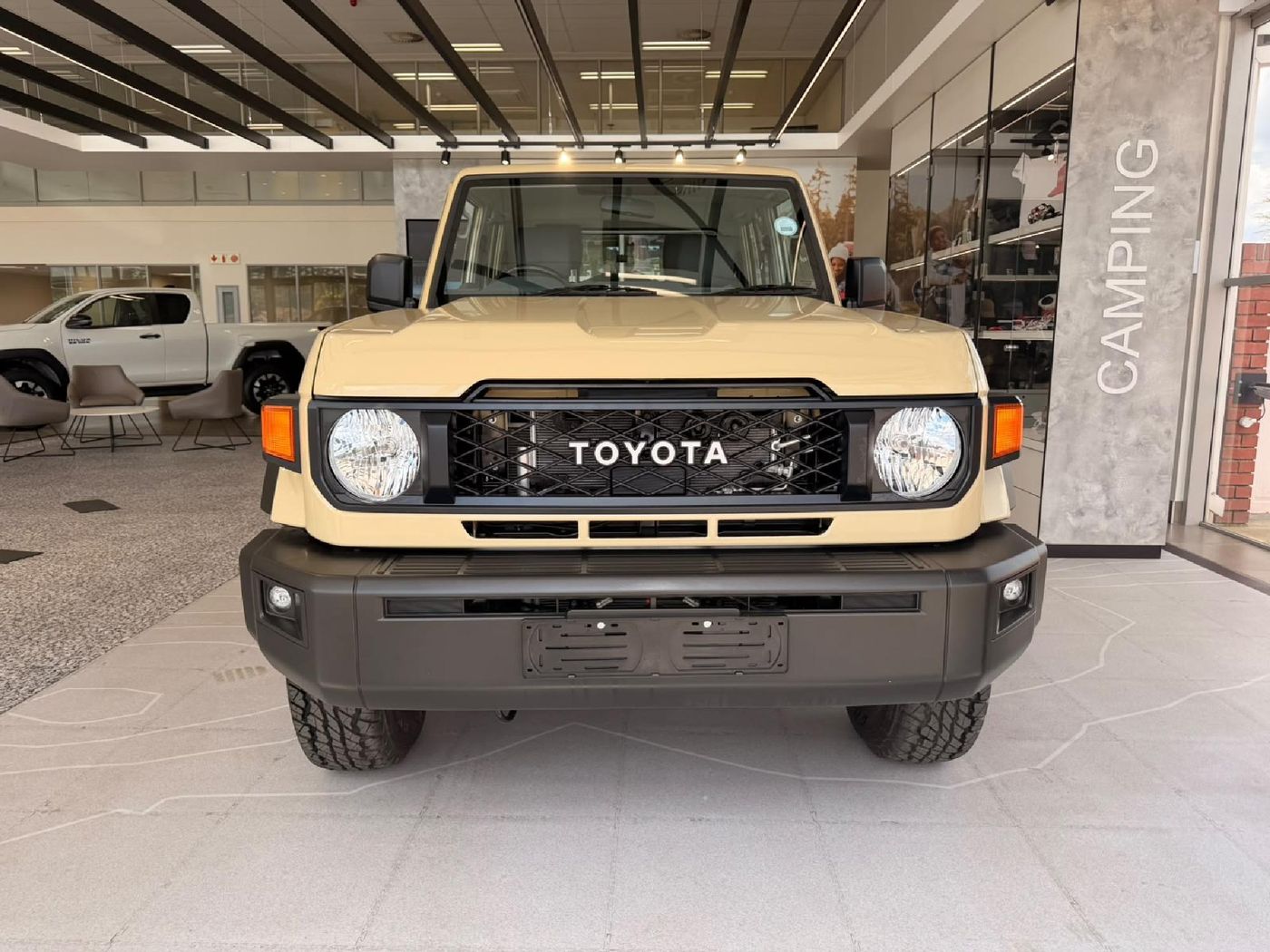 2026 Toyota Land Cruiser 79 2.8 GD-6 Double-Cab