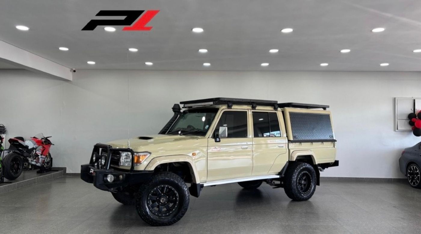 2019 Toyota Land Cruiser 76 4.5 D V8 Station Wagon