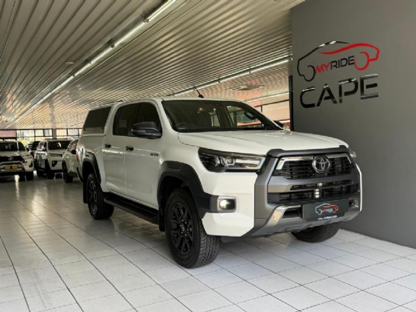 2022 Toyota Hilux 2.8 GD-6 Raised Body Legend 4x4 Auto Double-Cab