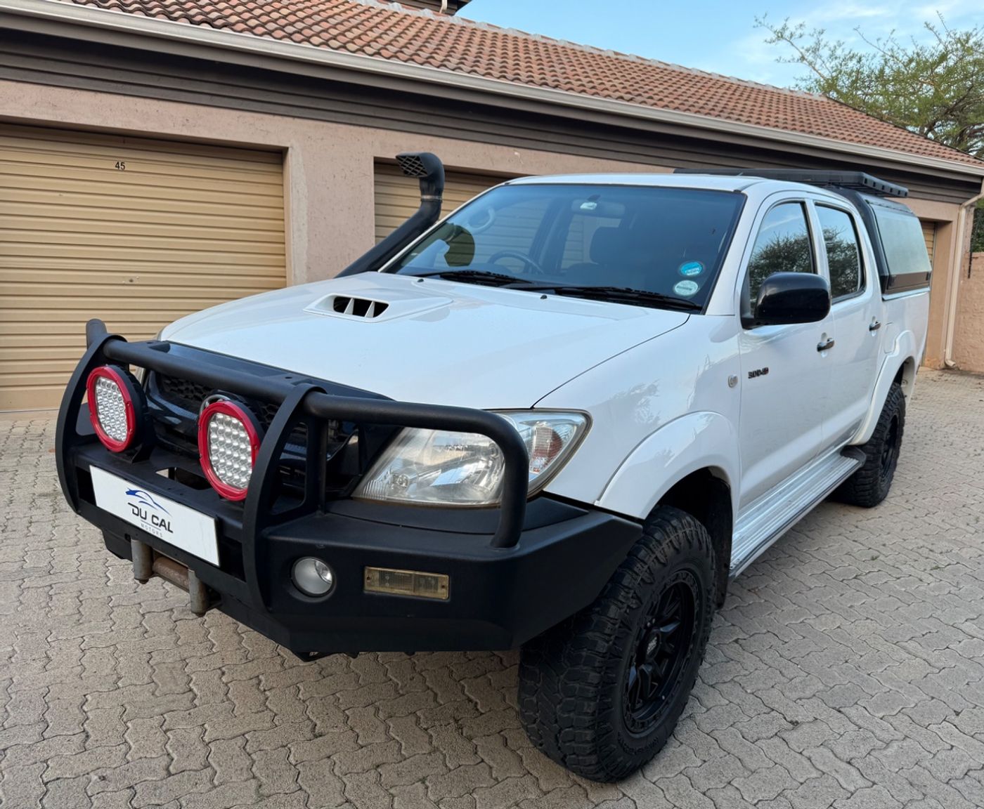 2011 Toyota Hilux 3.0 D-4D Raider 4x4 Auto Double-Cab