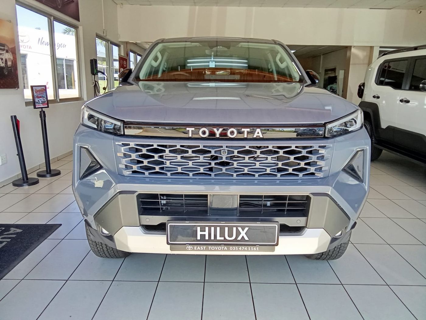 2026 Toyota Hilux 2.8 GD-6 RB Raider X 4x4 Auto Extended Cab