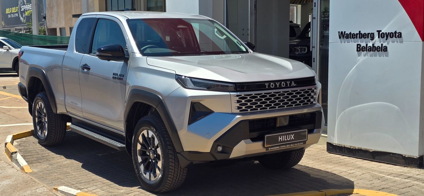 2026 Toyota Hilux 2.8 GD-6 RB Raider X 4x4 Auto Extended Cab