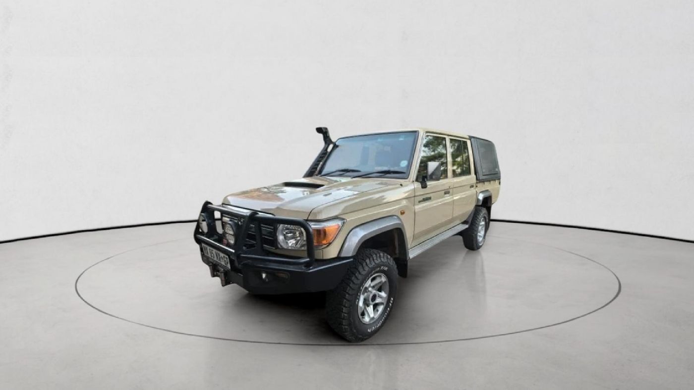 2022 Toyota Land Cruiser 79 4.5 D Double-Cab