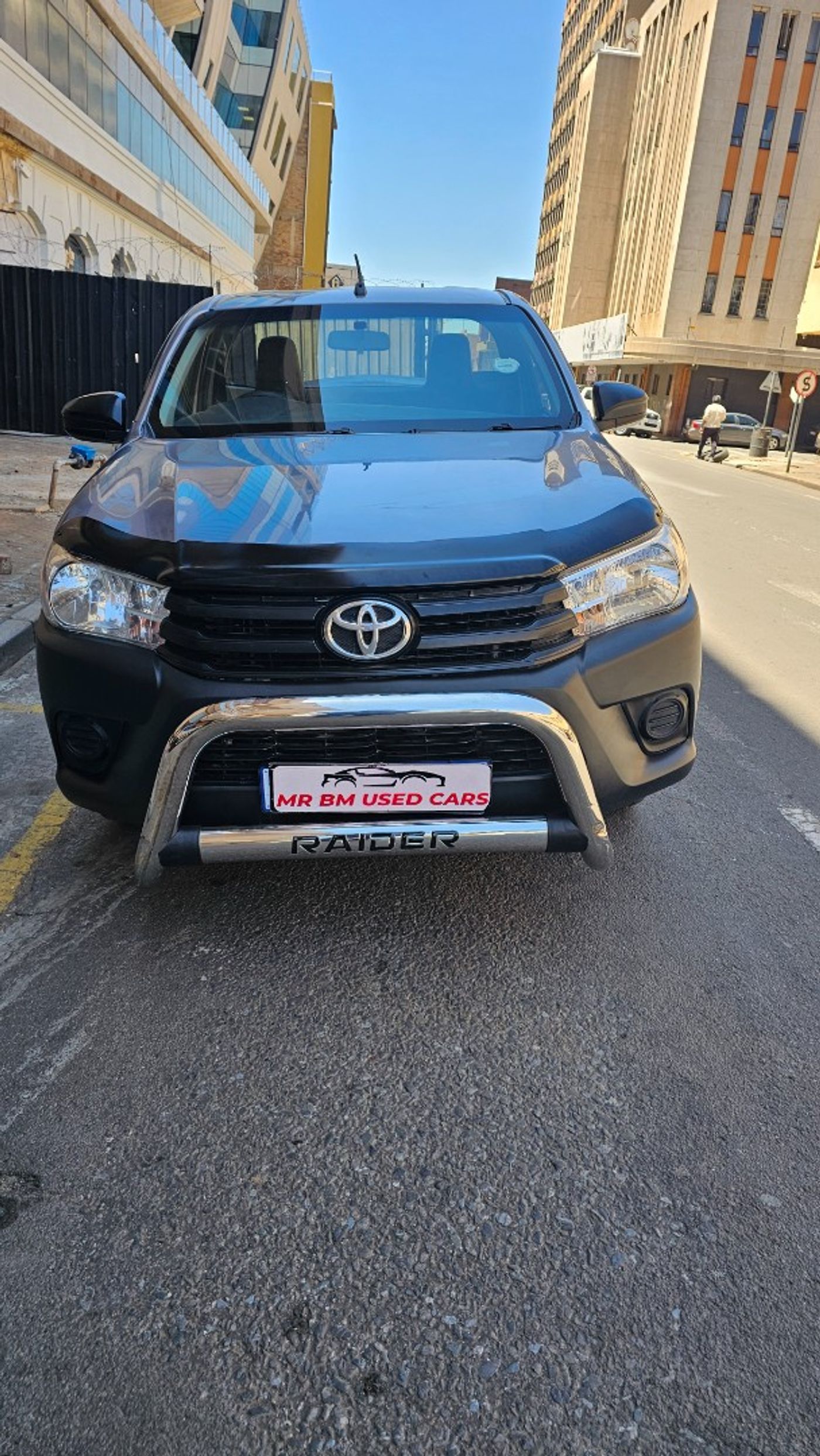 2022 Toyota Hilux 2000