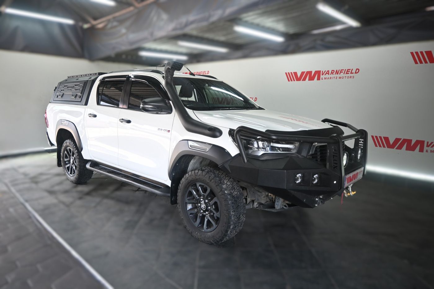 2022 Toyota Hilux 2.8 GD-6 Raised Body Legend 4x4 Auto Double-Cab