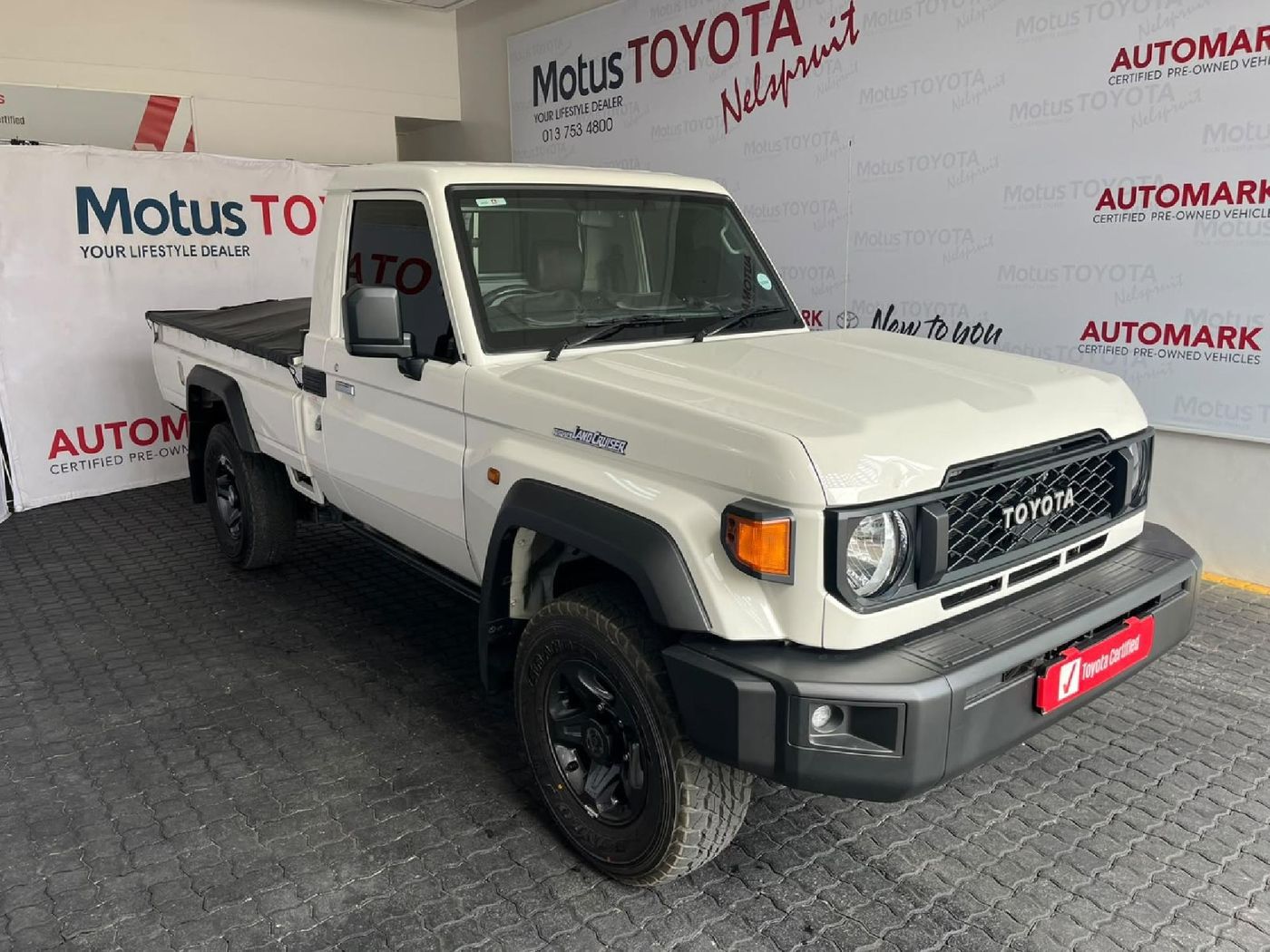 2020 Toyota Land Cruiser 79 4.5 D Double-Cab