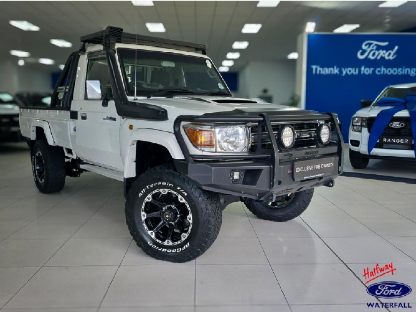 2019 Toyota Land Cruiser 79 4.5 D Single-Cab