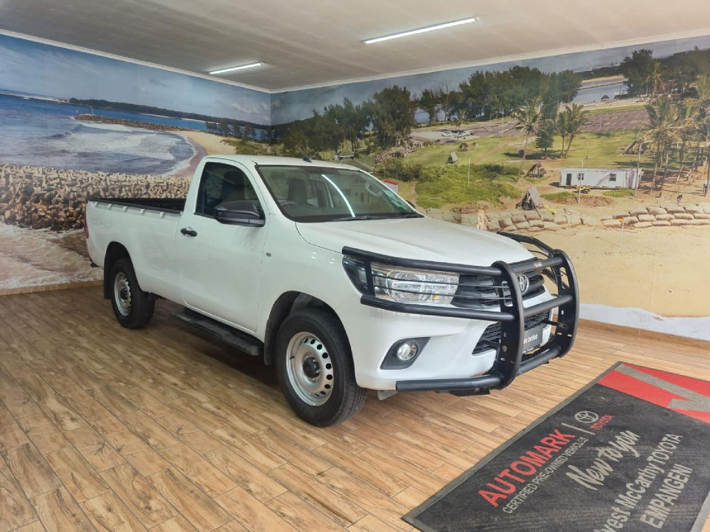 2023 Toyota Hilux 2.4 GD-6 Raised Body SR Single-Cab