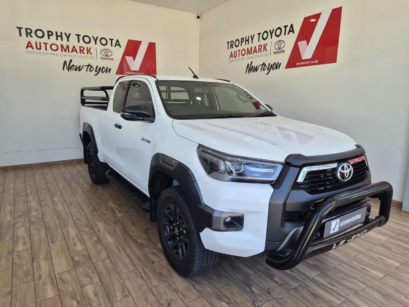 2022 Toyota Hilux 2.8 GD-6 Raised Body Legend 4x4 Auto Extended Cab