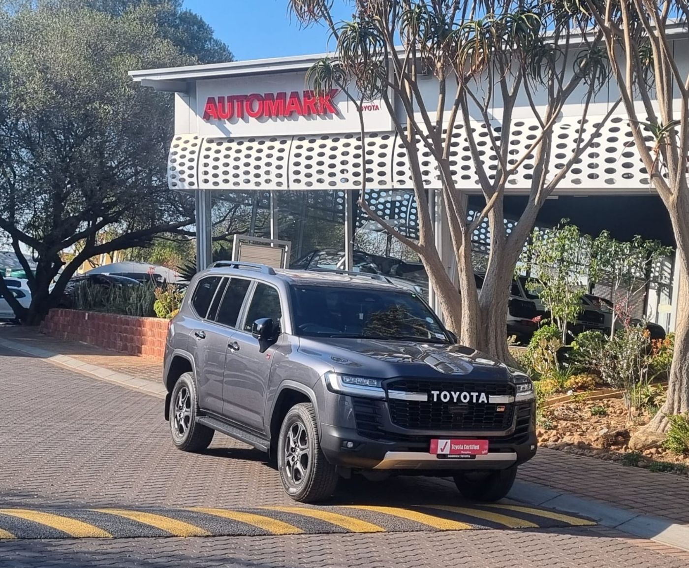 2025 Toyota Land Cruiser 300 V6 3.3D GR-S