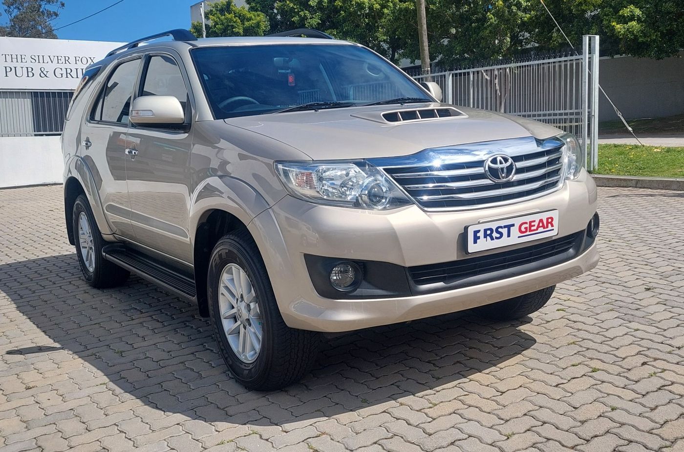 2014 Toyota Fortuner 2.5 D-4D Raised Body Auto