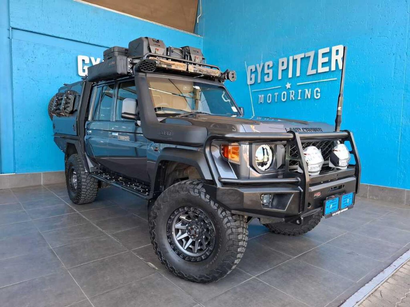 2024 Toyota Land Cruiser 79 4.5 D Double-Cab