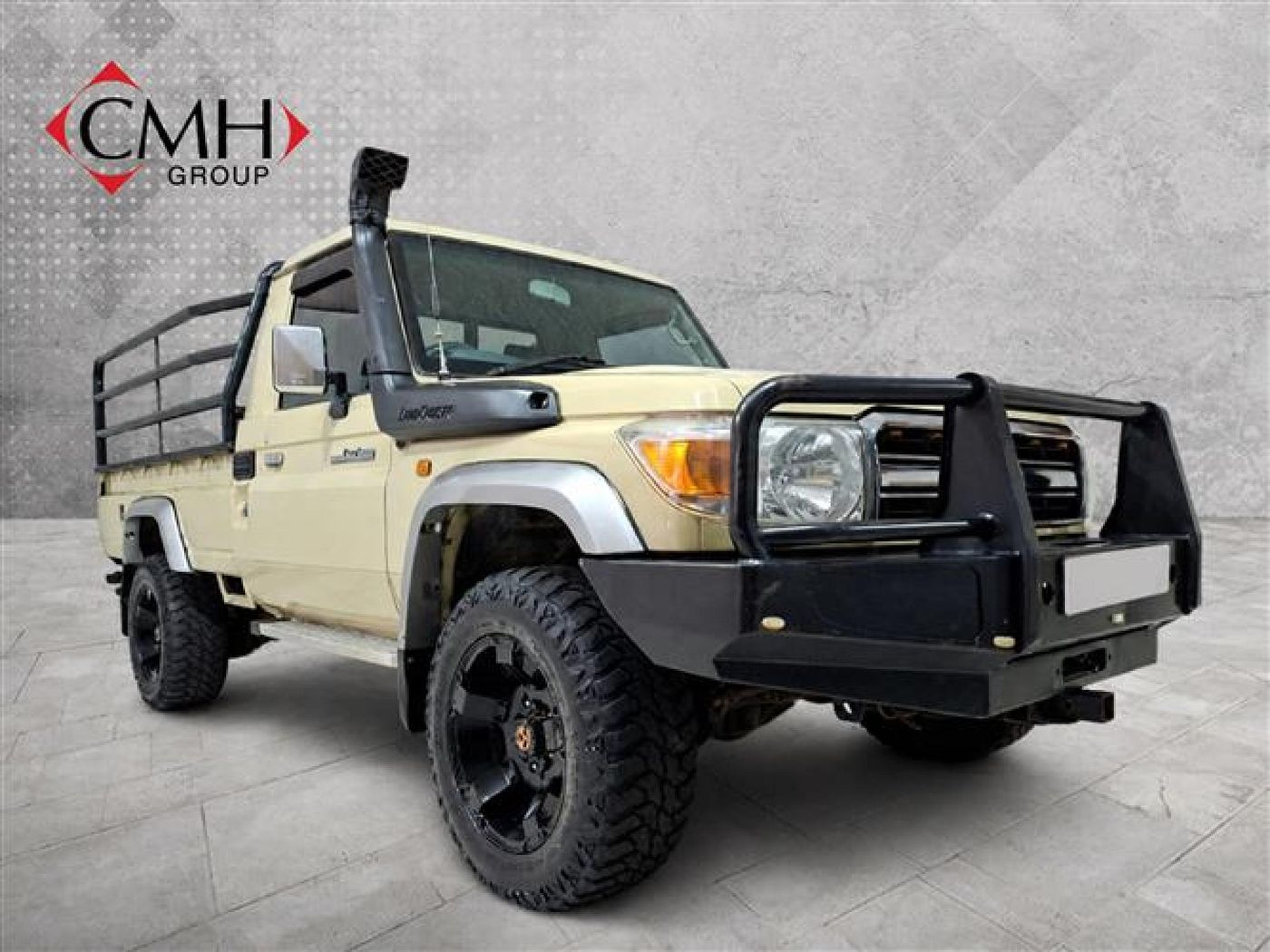 2014 Toyota Land Cruiser 79 4.5 D Single-Cab