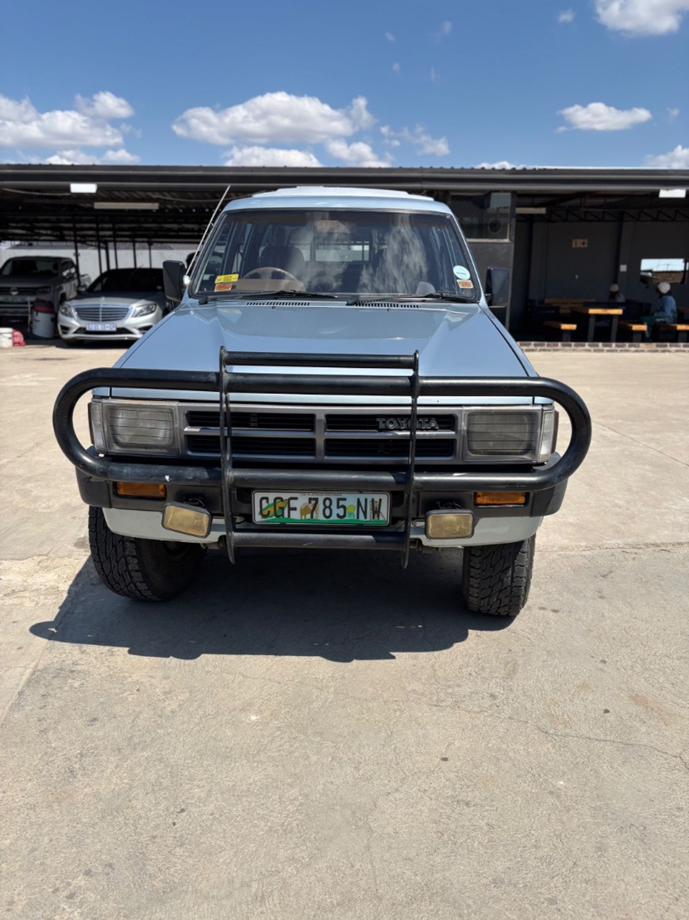 1988 Toyota Hilux 2200 4x4 Double-Cab