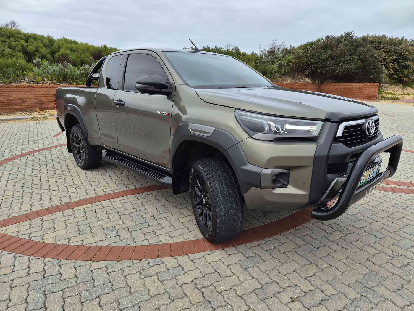 2021 Toyota Hilux 2.8 GD-6 Raised Body Legend Auto Extended Cab