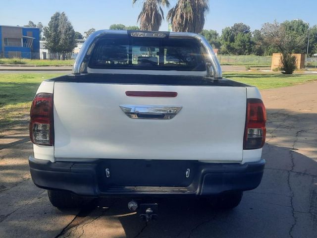 2018 Toyota Hilux 2.8 GD-6 Raised Body Auto Raider Double-Cab, photo 4