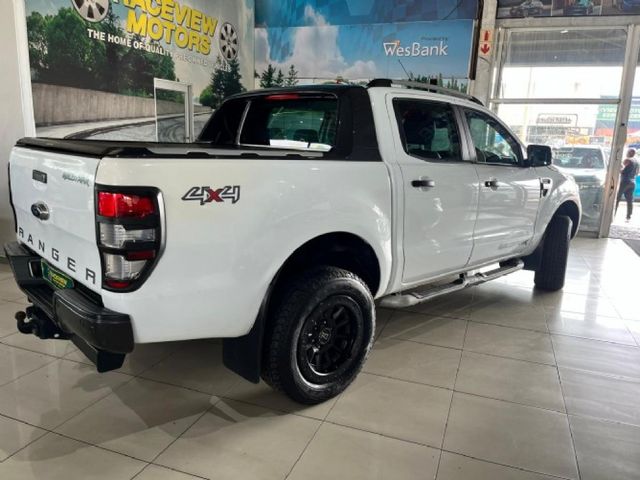 2015 Ford Ranger 3.2 TDCi Wildtrak 4x4 Auto Double-Cab, photo 3