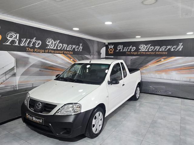 2015 Nissan NP200 1.6, photo 2