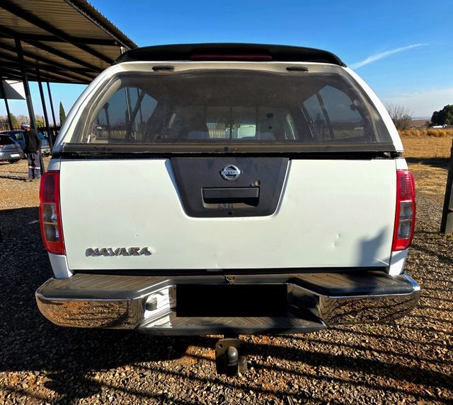 2010 Nissan Navara 2.5 dCi Double-Cab, photo 4