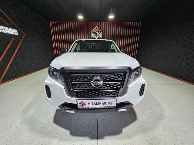 2022 Nissan Navara 2.5 DDTi SE Double-Cab, photo 5