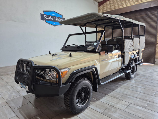 2016 Toyota Land Cruiser 79 4.2 D Single-Cab