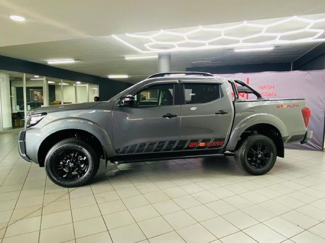 2026 Nissan Navara 2.5DDTi Stealth 4x4 Auto, photo 4