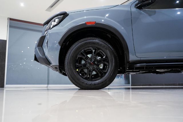 2026 Nissan Navara 2.5 DDTi PRO-2X Auto Double-Cab, photo 4