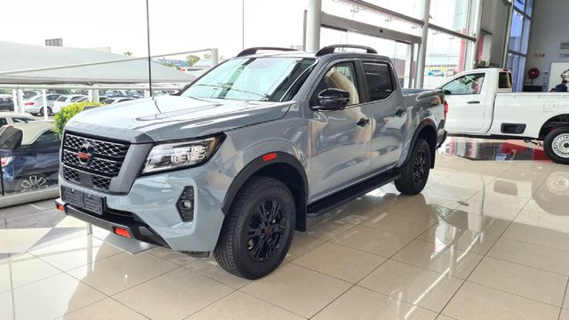 2026 Nissan Navara 2.5 DDTi PRO-2X Auto Double-Cab
