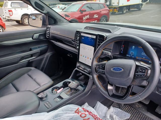 2023 Ford Ranger 2.0D Bi-Turbo Wildtrak X AWD Double-Cab Auto, photo 3