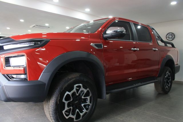 2025 JAC T9 2.0 CTI Lux 4x4 Auto Double-Cab, photo 3