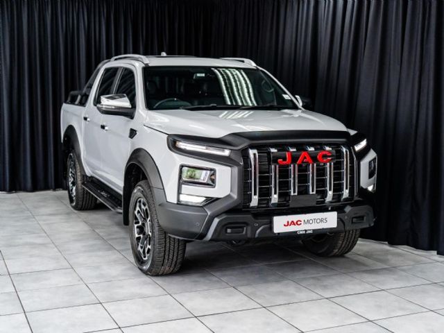 2025 JAC T9 2.0 CTI Lux Auto Double-Cab, photo 2