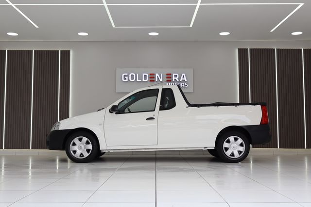2023 Nissan NP200 1.6 A/C Safety Pack, photo 4