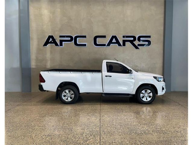 2020 Toyota Hilux 2.4 GD-6 Raised Body SRX Single-Cab, photo 2