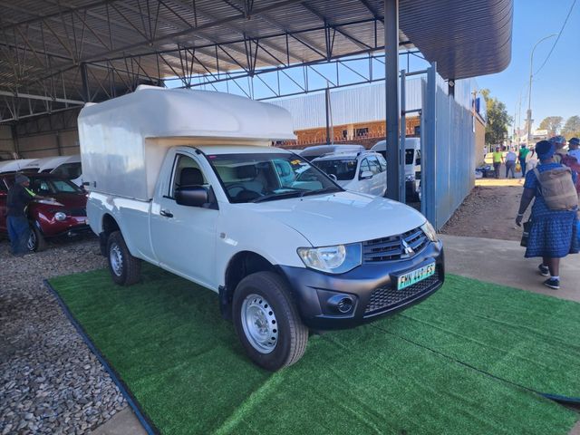 2014 Mitsubishi Triton 2.4 MPi GLX Single-Cab