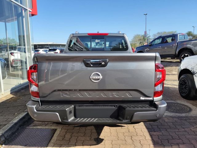 2025 Nissan Navara 2.5 DDTi LE Plus Auto Double-Cab, photo 4