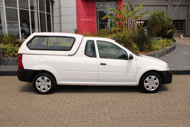 2023 Nissan NP200 1.6 A/C Safety Pack, photo 5