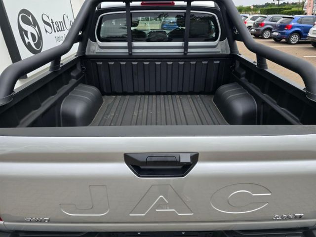 2026 JAC T9 2.0 CTI Super Lux 4x4 Auto Double-Cab, photo 4