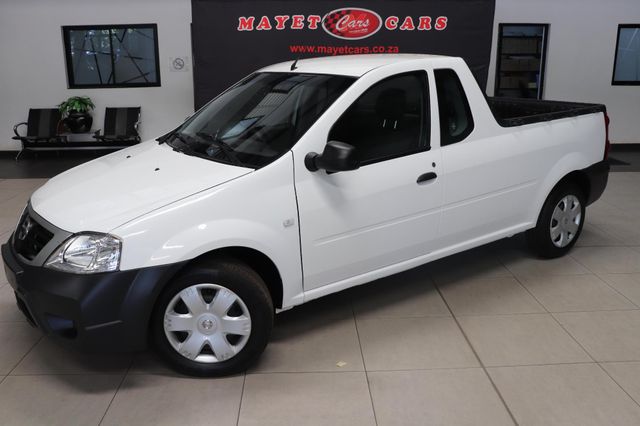 2021 Nissan NP200 1.6 A/C Safety Pack