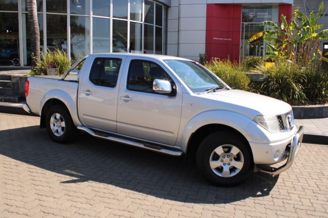 2015 Nissan Navara 2.3 dCi SE 4x2 Double-Cab
