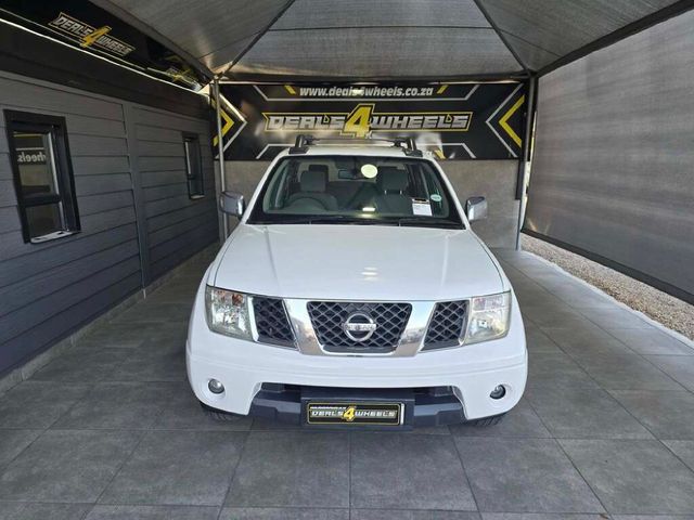2010 Nissan Navara 2.5 dCi Double-Cab, photo 5