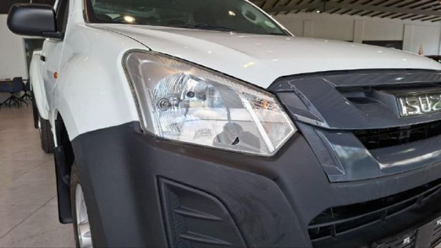 2023 Isuzu D-Max 250C Fleetside Single-Cab, photo 4