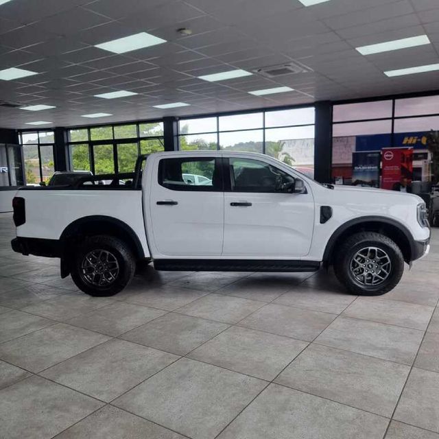 2025 Ford Ranger 2.0D XLT 4x4 Double-Cab, photo 2