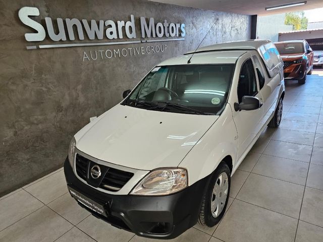 2022 Nissan NP200 1.6 A/C Safety Pack