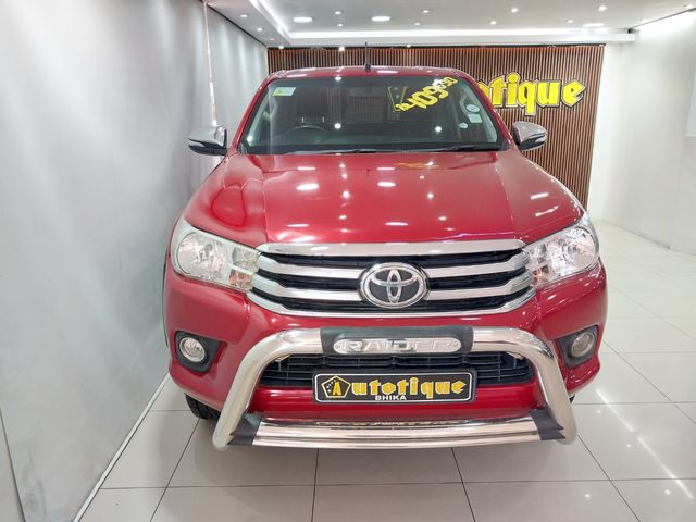 2017 Toyota Hilux 2.8 GD-6 Raider 4x4 Extended Cab, photo 3
