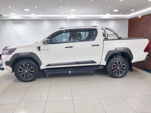 2021 Toyota Hilux 2.8 GD-6 Raised Body Legend Double-Cab, photo 4