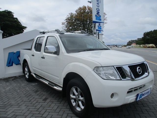 2013 Nissan Navara 2.5 dCi LE 4x4 Auto Double-Cab