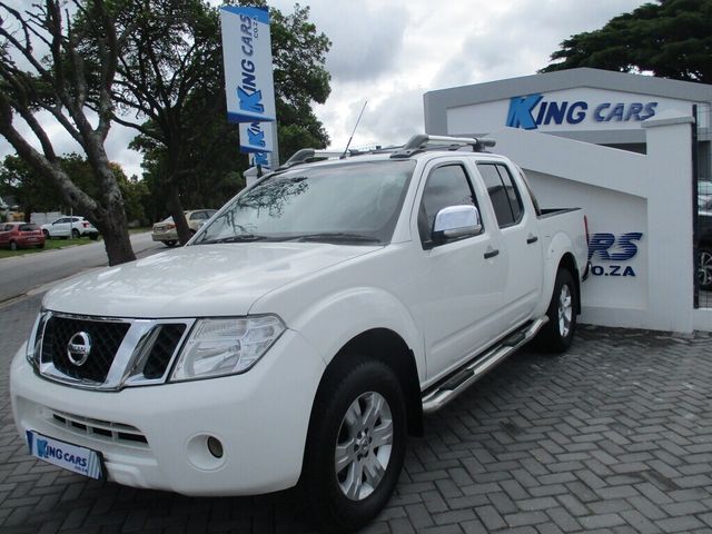 2013 Nissan Navara 2.5 dCi LE 4x4 Auto Double-Cab, photo 3