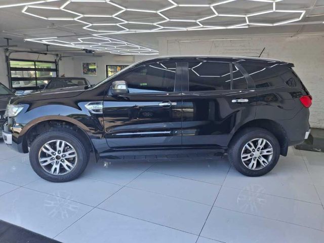 2020 Ford Everest 3.2 TDCi XLT 4x4 Auto, photo 3