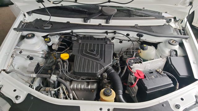 2021 Nissan NP200 1.6 A/C Safety Pack, photo 2